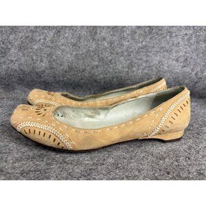 Biviel Shoes Womens Size 38.5 Leather Flats Embroidered Cutout Slip On Ballet